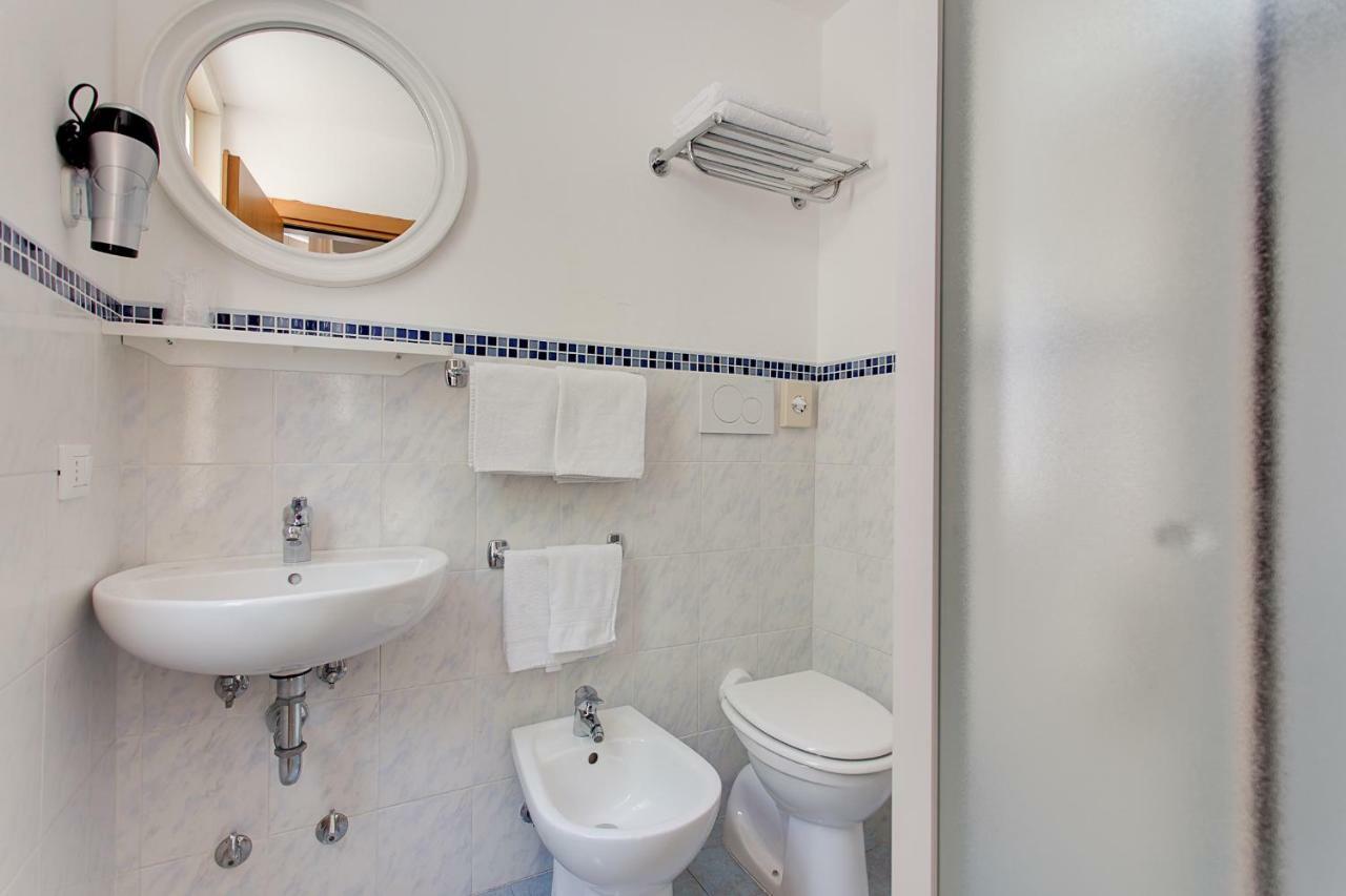 Anastasi Hotel E Residence Cervia Exterior photo